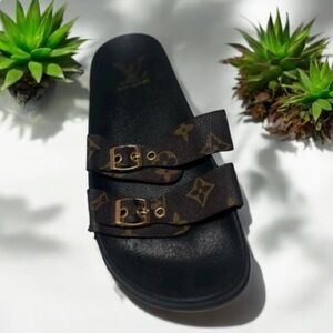 AMPUTEE ONE SHOE ONLY Louis Vuitton Luxury Sandals Sz 39 US 9